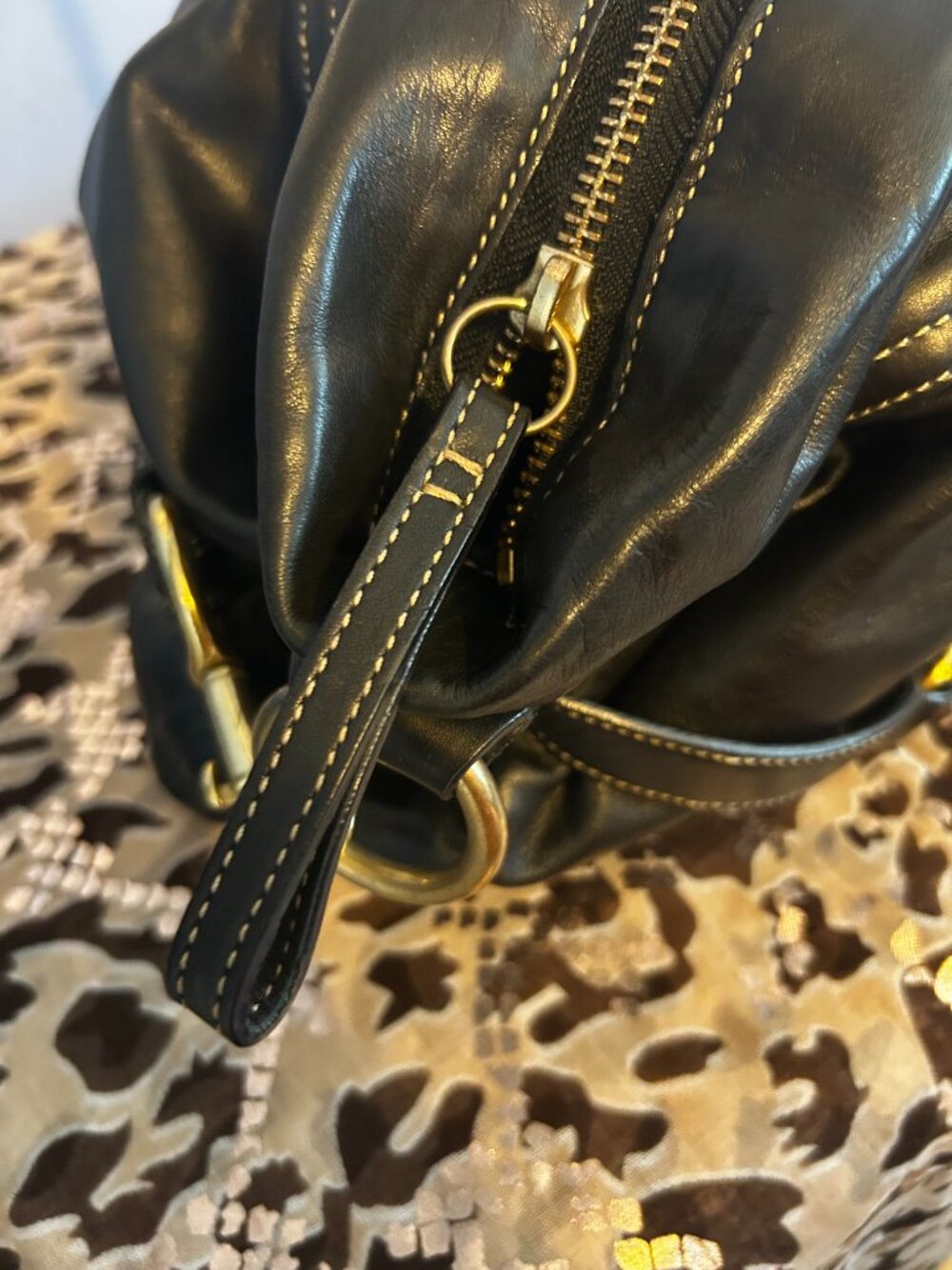 . Coach Hampton Hobo – Black Calf Leather – Gold ton Hardware – Vintage – Excel - Picture 6 of 10